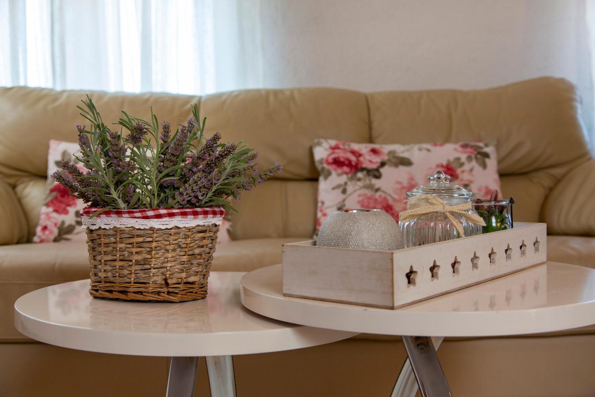 Apartman Viki Stinjan Pula Exteriör bild
